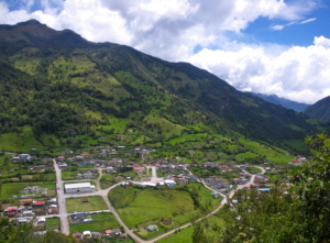 The Ultimate Northern Ecuador Trilogy: Mindo, Otavalo, and Papallacta in 4 Days